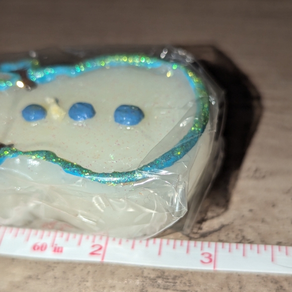 Floating Christmas Candles - Picture 6 of 7